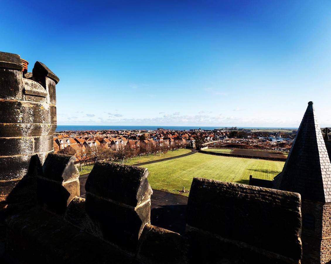 Sneaton Castle Hotel Whitby Bagian luar foto