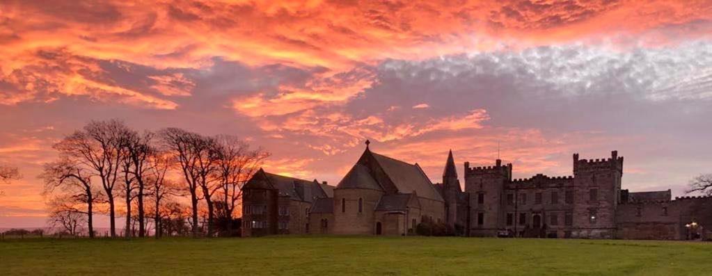 Sneaton Castle Hotel Whitby Bagian luar foto