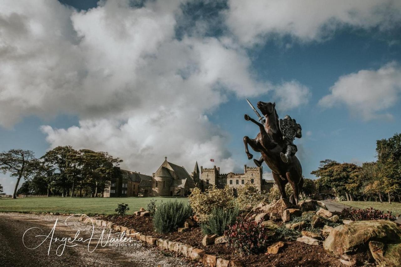 Sneaton Castle Hotel Whitby Bagian luar foto